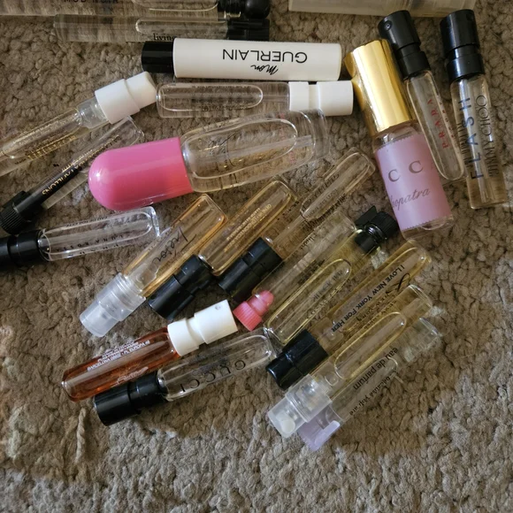 Used Perfume Sample Lot - Picture 11 of 14